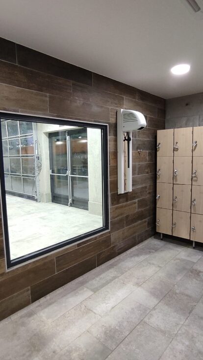 Aménagement de vestiaires pour sites touristiques et espaces collectifs