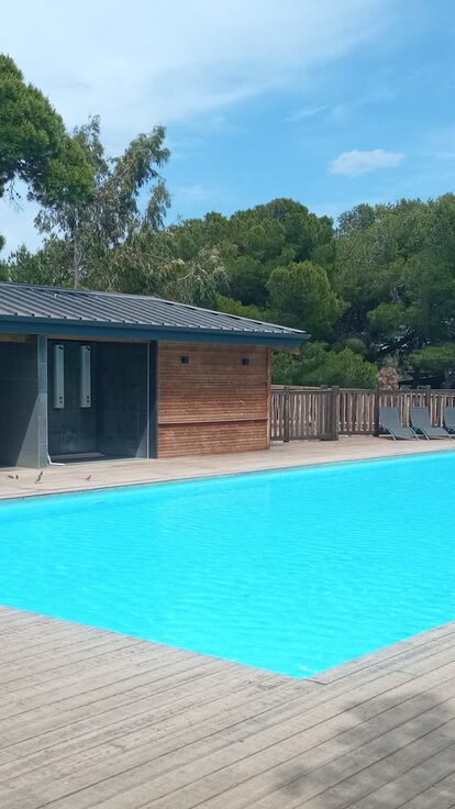 Vente de produits piscine pour les professionnels en campings, collectivités ou hôtels