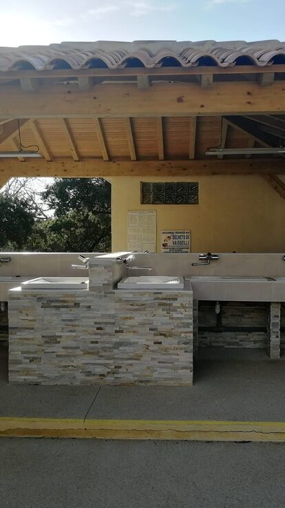 Fourniture de robinetterie professionnelle pour collectivités, campings et ERP
