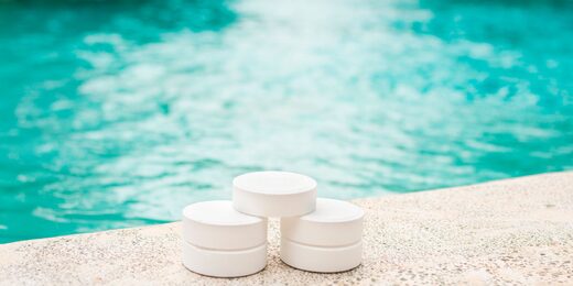 Technic Groupe assure un traitement de l’eau professionnel de votre piscine collective