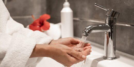 Vente d’équipement sanitaires professionnels pour campings, ERP et collectivités
