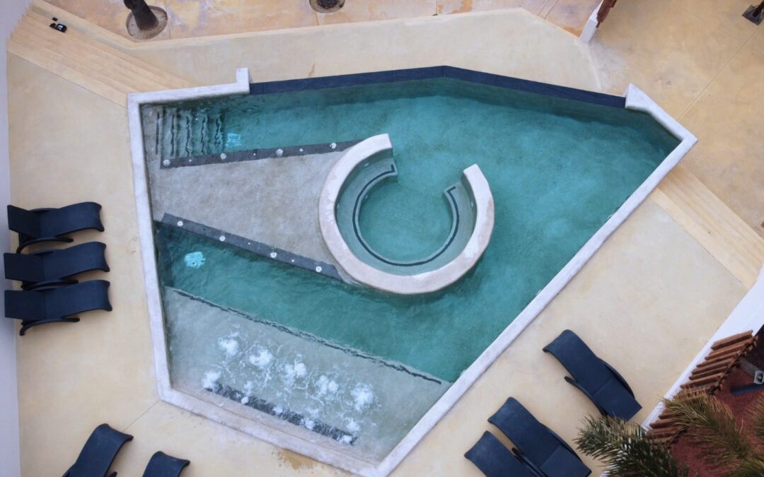 Avoir une piscine dans son camping ou son hôtel : un atout  pour les vacanciers