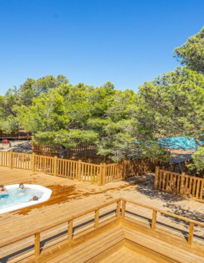 Spa style Jacuzzi